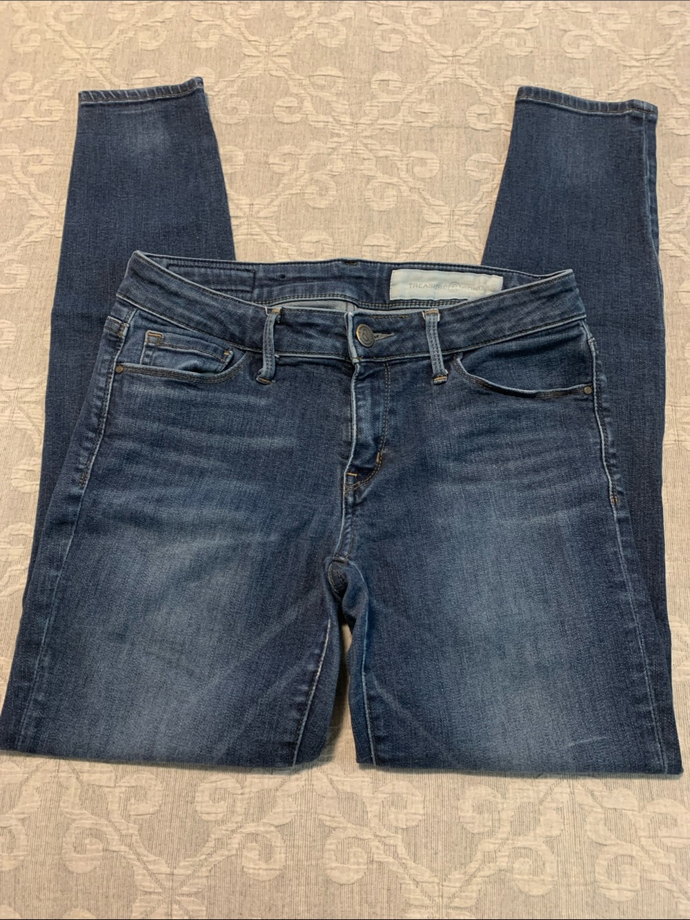 Treasure & Bond Women's Dark Wash Skinny Jeans (Size 28)